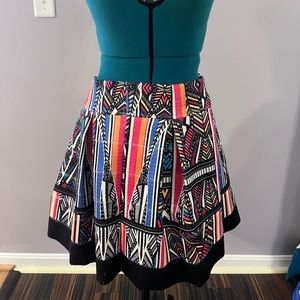 Unique pattern skirt